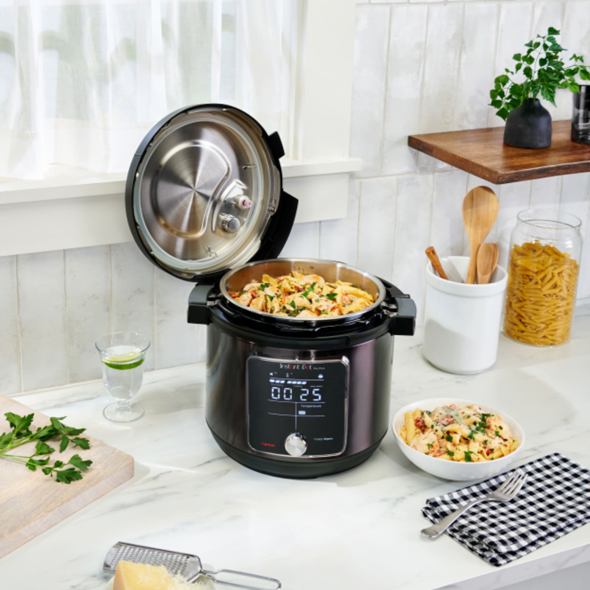 Multi cooker briscoes shop